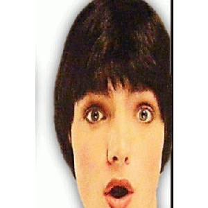 תספורת קצוצה בשחור<