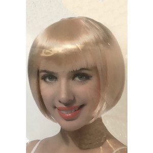 פאה בלונדינית קארה קצרצר<