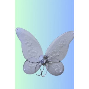 כנפיים לבנות לפיה''