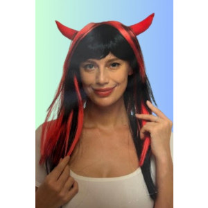 פאה לאשת השטן<