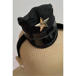 כובע על קשת שוטר 